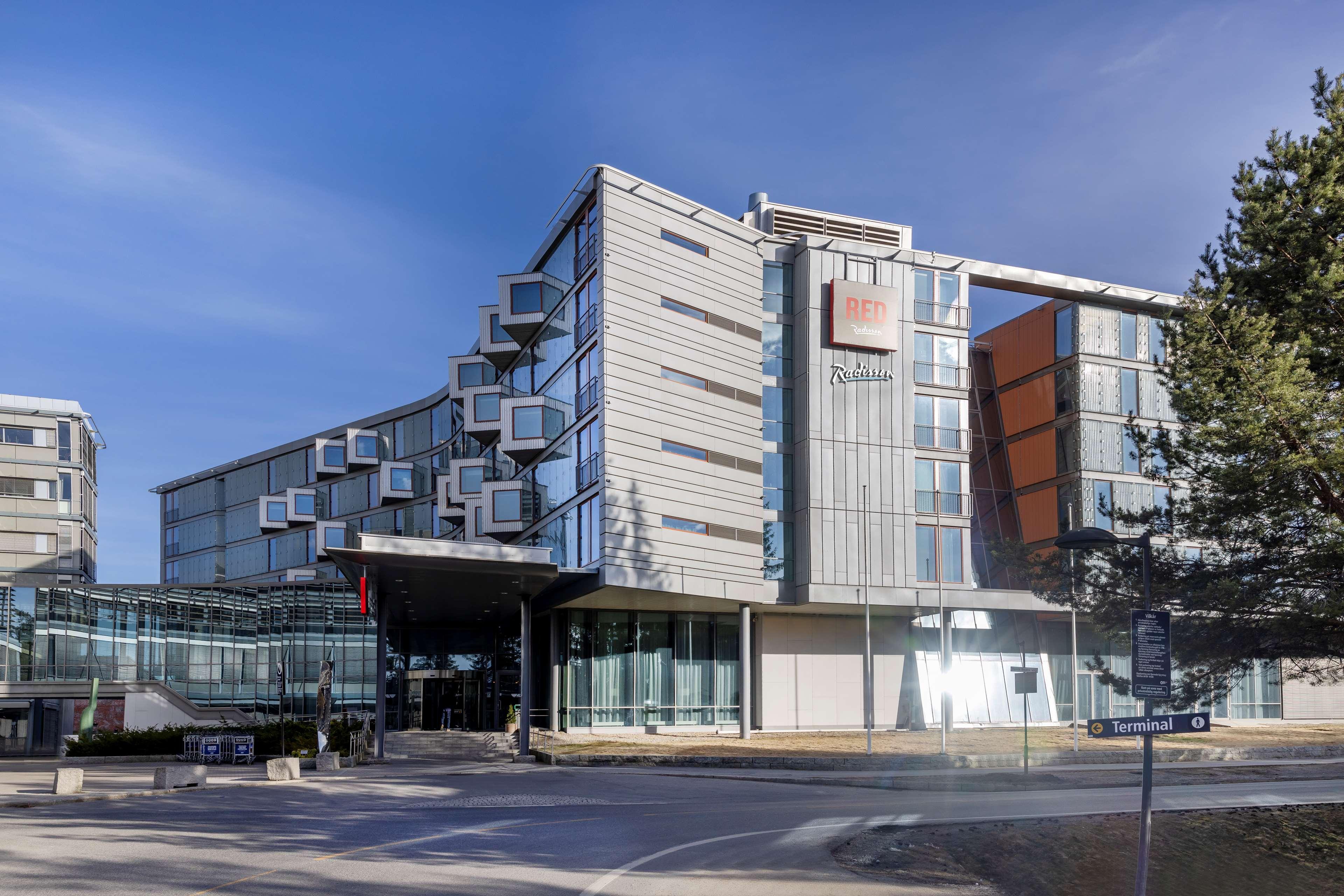 Radisson Red, Oslo Airport Hotel Gardermoen Exterior photo